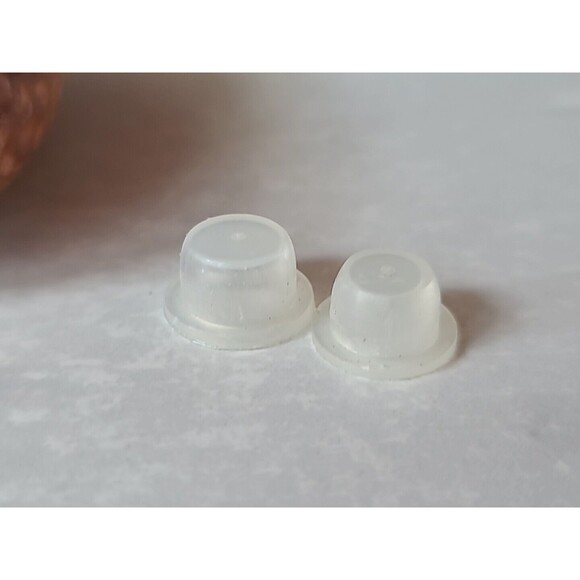 Vintage Acorn Salt And Pepper Shakers - Picture 10 of 10